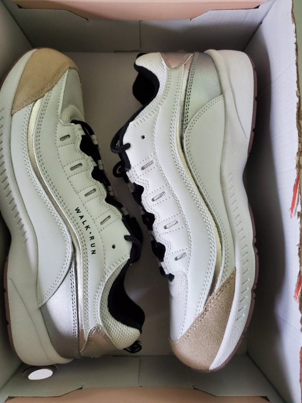 Walk-Run Sneakers